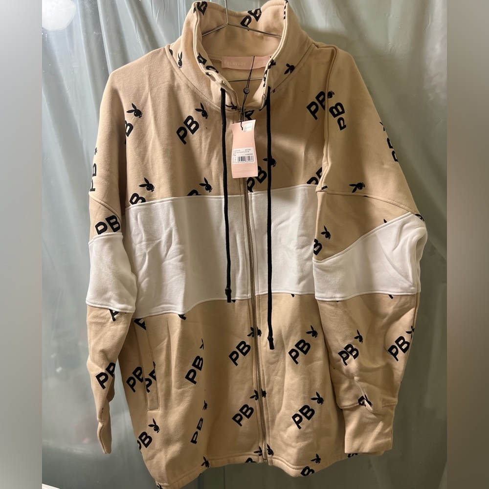 MISSGUIDED PLAYBOY oversized sweater size 6